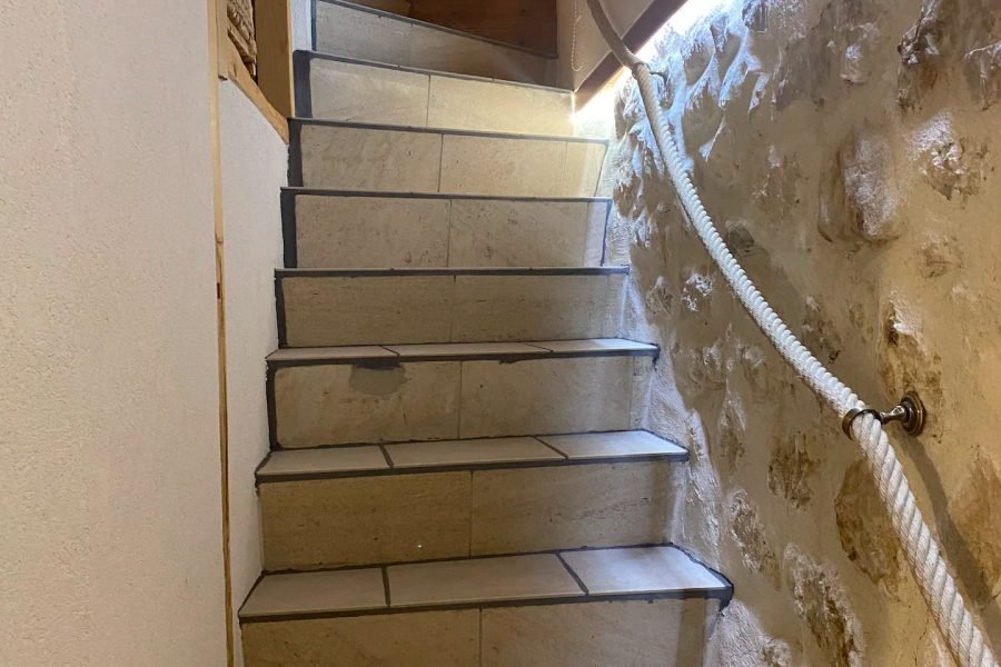 Escalier accès séjour